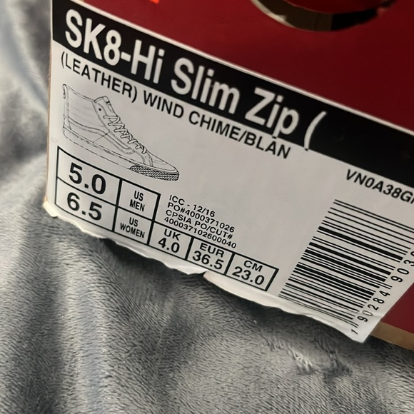 Van SK8-Hi Slim Zip Sneakers - Picture 6 of 6
